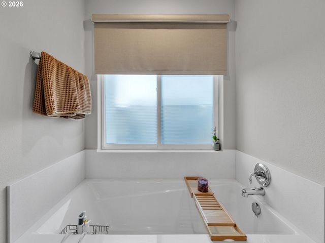 31261 Nw 311TH Ave, North Plains, OR 97133