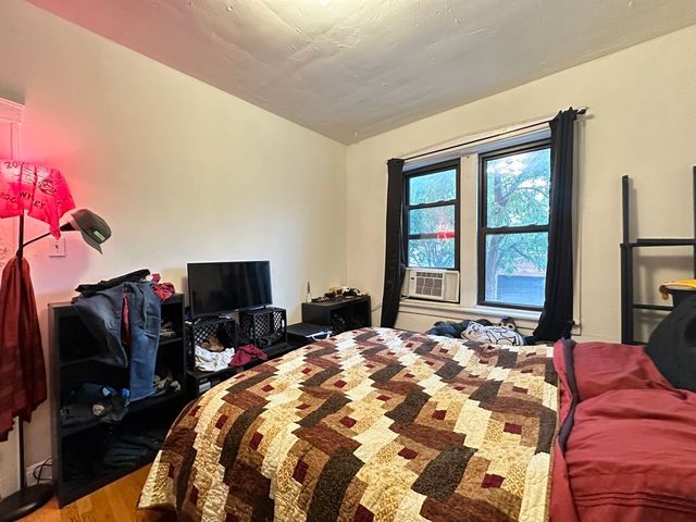 2919 W MCLEAN Avenue 1, Chicago, IL 60647