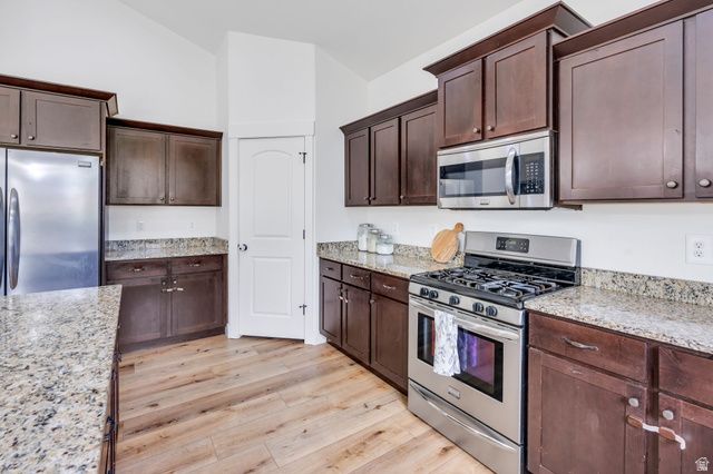 1031 S 440 E, Salem, UT 84653