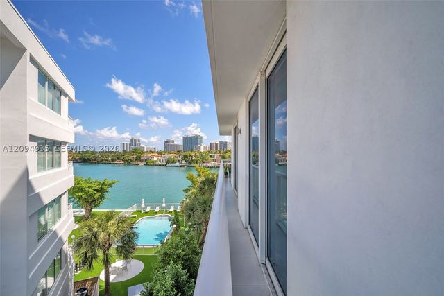 9821 E Bay Harbor Dr 501, Bay Harbor Islands, FL 33154