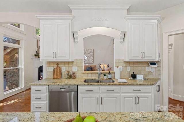 206 Pear Tree Court, Fort Mill, SC 29715