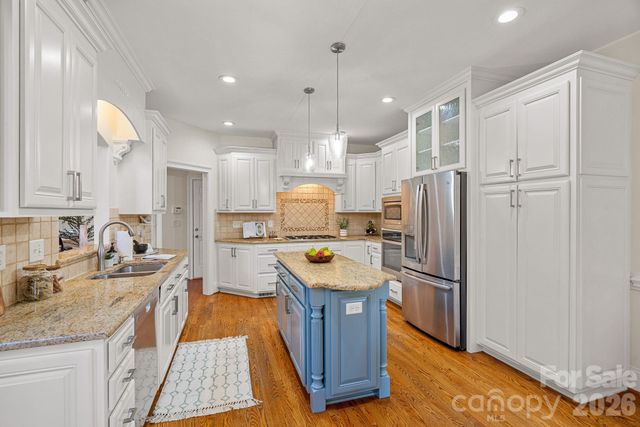 206 Pear Tree Court, Fort Mill, SC 29715