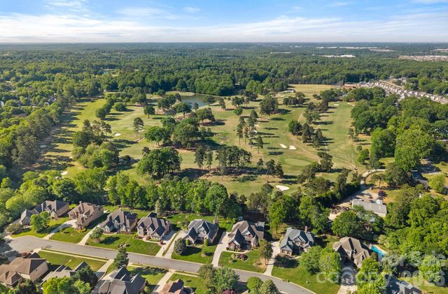 206 Pear Tree Court, Fort Mill, SC 29715