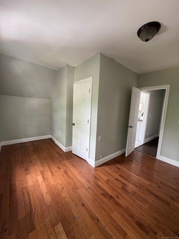 63 Lombard Street 3, New Haven, CT 06513