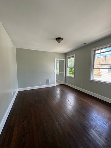 63 Lombard Street 3, New Haven, CT 06513