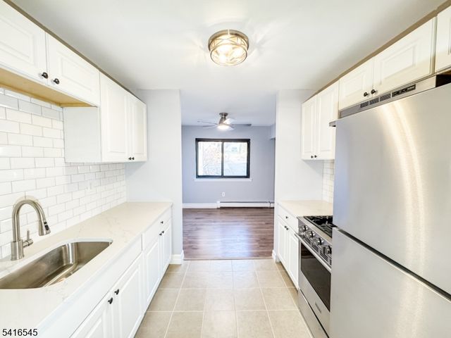 401 Highway 22 Unit 36B, North Plainfield Boro, NJ 07060