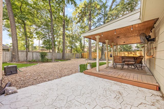 15102 Rose Cottage Drive, Houston, TX 77069