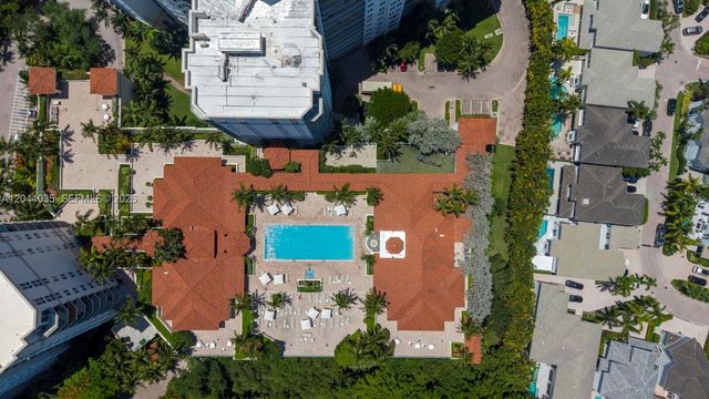 20000 E Country Club Dr 108, Aventura, FL 33180