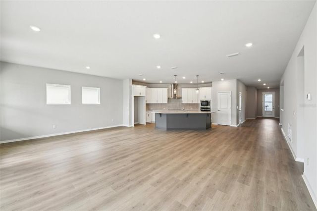 6087 SACRED OAK AVENUE, Mount Dora, FL 32757