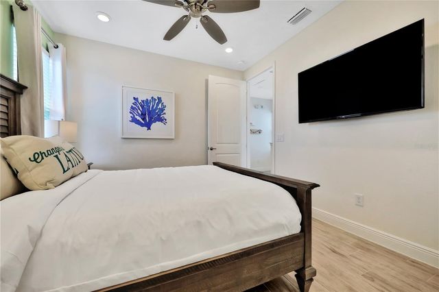 8049 LOST SHAKER LANE, Kissimmee, FL 34747