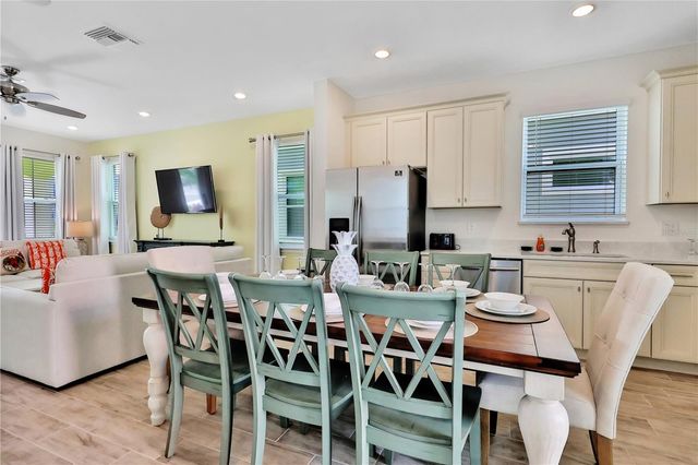 8049 LOST SHAKER LANE, Kissimmee, FL 34747