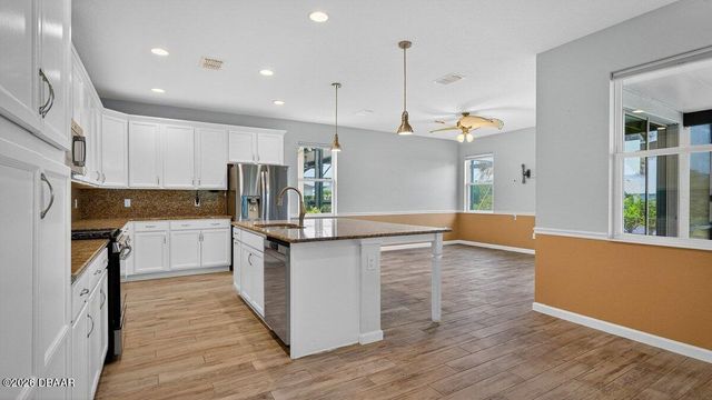 842 Attitude Avenue, Daytona Beach, FL 32124