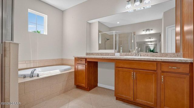 842 Attitude Avenue, Daytona Beach, FL 32124