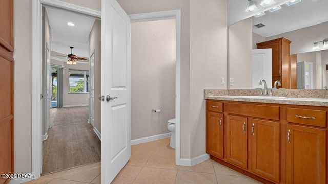 842 Attitude Avenue, Daytona Beach, FL 32124