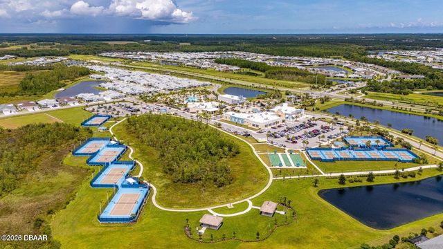 842 Attitude Avenue, Daytona Beach, FL 32124