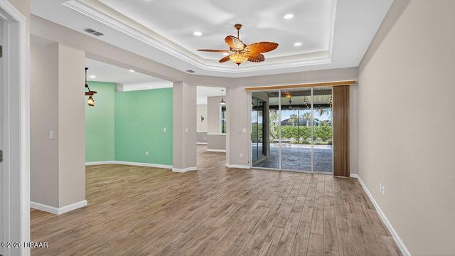 842 Attitude Avenue, Daytona Beach, FL 32124