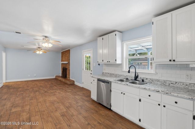 331 Big Lake Road, Biloxi, MS 39531