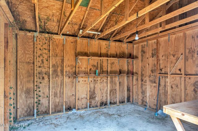 331 Big Lake Road, Biloxi, MS 39531