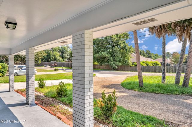 331 Big Lake Road, Biloxi, MS 39531