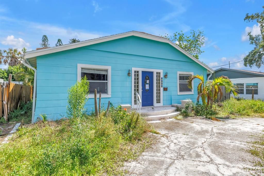 1820 MONTANA AVENUE NE, St Petersburg, FL 33703
