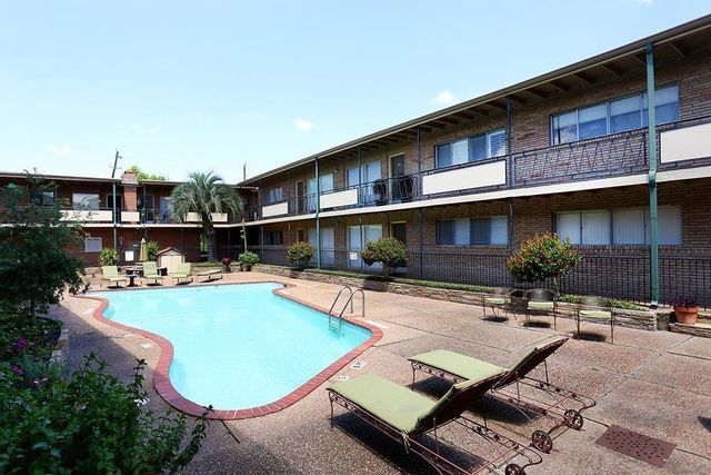 3809 N Braeswood Boulevard 29, Houston, TX 77025