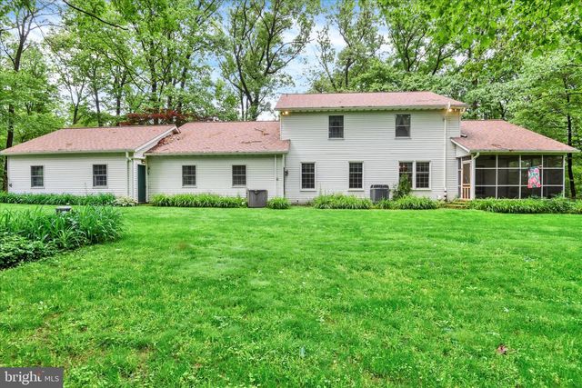 2055 MANCHESTER RD, Westminster, MD 21157