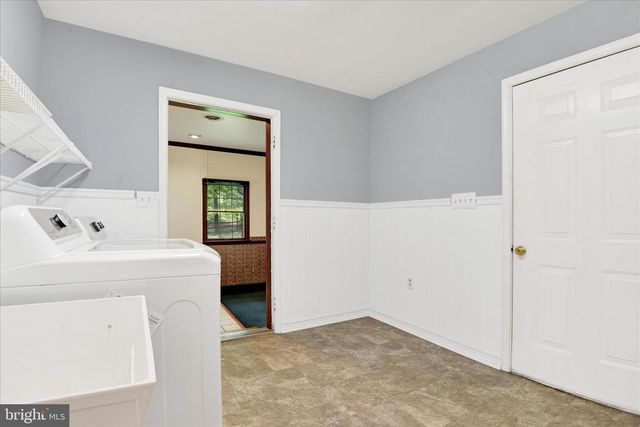 2055 MANCHESTER RD, Westminster, MD 21157