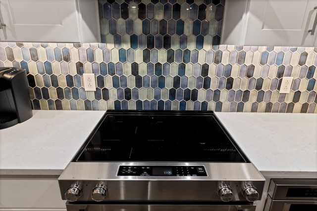 5285 Highpointe Lakes Drive, 3202, Westerville, OH 43081