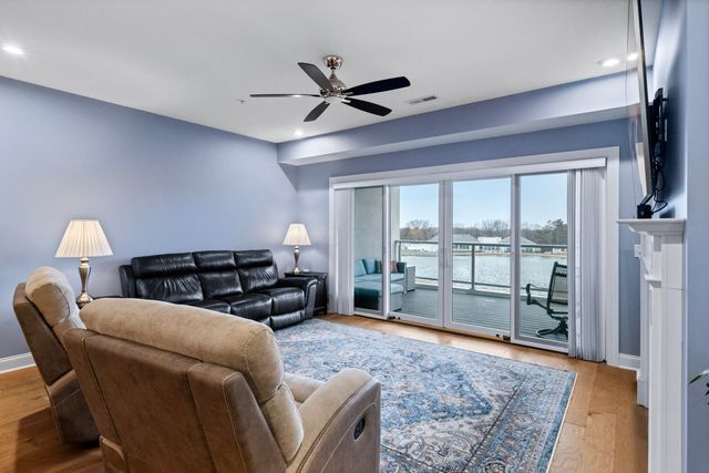 5285 Highpointe Lakes Drive, 3202, Westerville, OH 43081