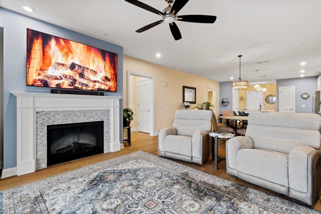 5285 Highpointe Lakes Drive, 3202, Westerville, OH 43081