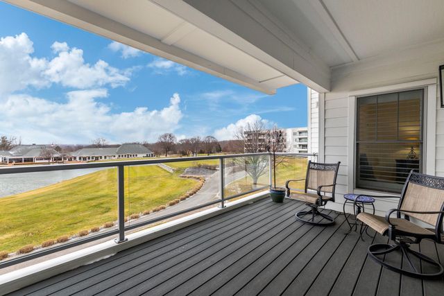 5285 Highpointe Lakes Drive, 3202, Westerville, OH 43081