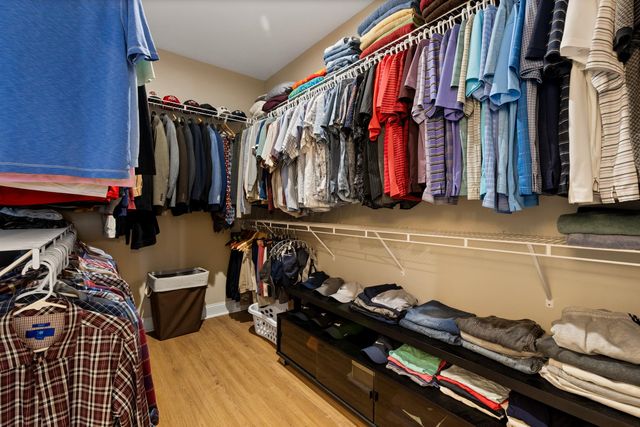 5285 Highpointe Lakes Drive, 3202, Westerville, OH 43081