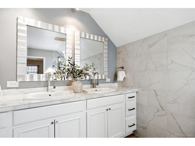 2770 S Elmira St 7, Denver, CO 80231