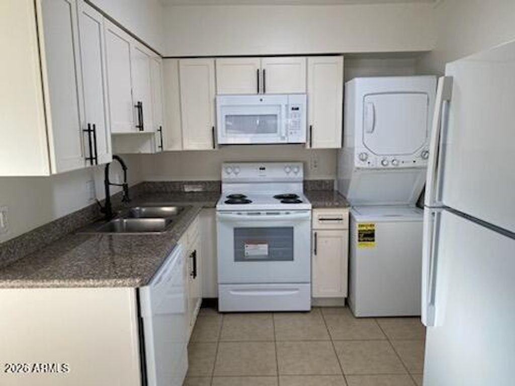 1224 S SMITH Road, Tempe, AZ 85281 — photo 4