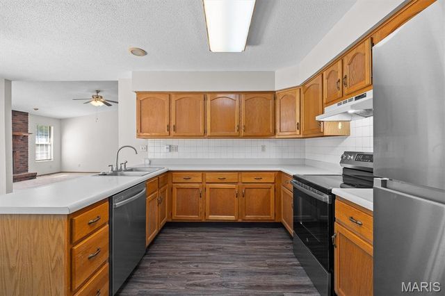 1406 Blackberry Lane, O'fallon, IL 62269