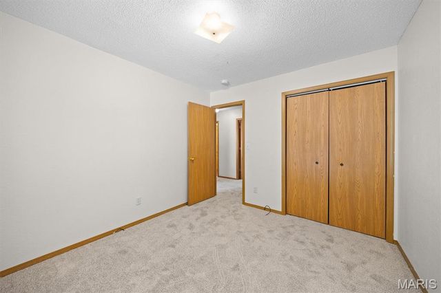 1406 Blackberry Lane, O'fallon, IL 62269