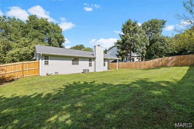 1406 Blackberry Lane, O'fallon, IL 62269