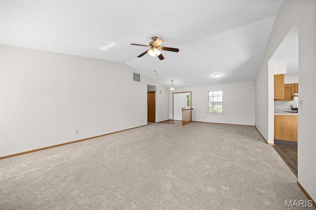 1406 Blackberry Lane, O'fallon, IL 62269