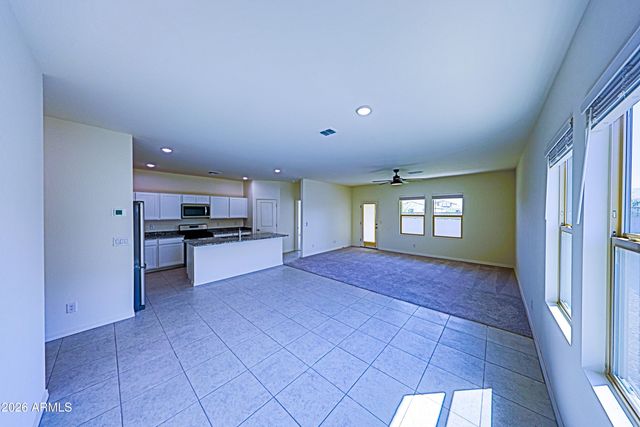 5535 W WILLOW RIDGE Drive, Laveen, AZ 85339