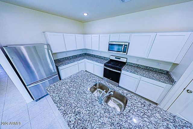 5535 W WILLOW RIDGE Drive, Laveen, AZ 85339