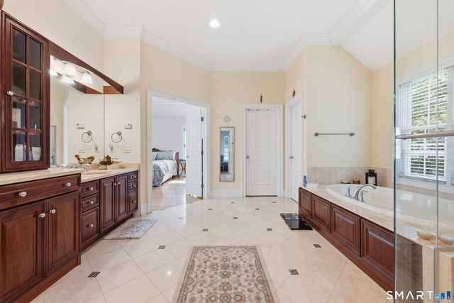 48 Winton Farm Road, Newtown, CT 06470
