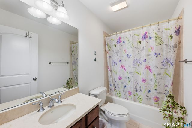 48 Winton Farm Road, Newtown, CT 06470