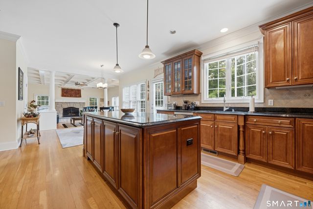 48 Winton Farm Road, Newtown, CT 06470