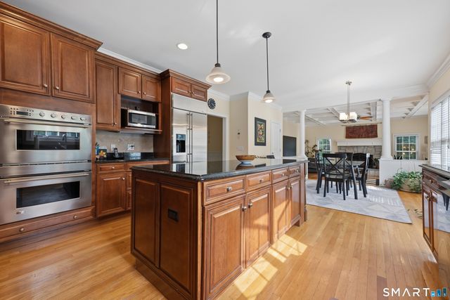 48 Winton Farm Road, Newtown, CT 06470