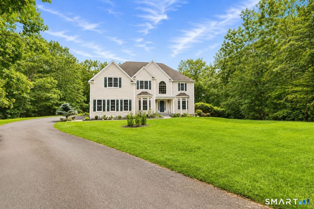 48 Winton Farm Road, Newtown, CT 06470