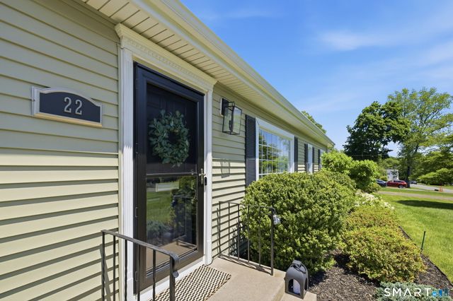 22 Rockledge Drive, West Hartford, CT 06107