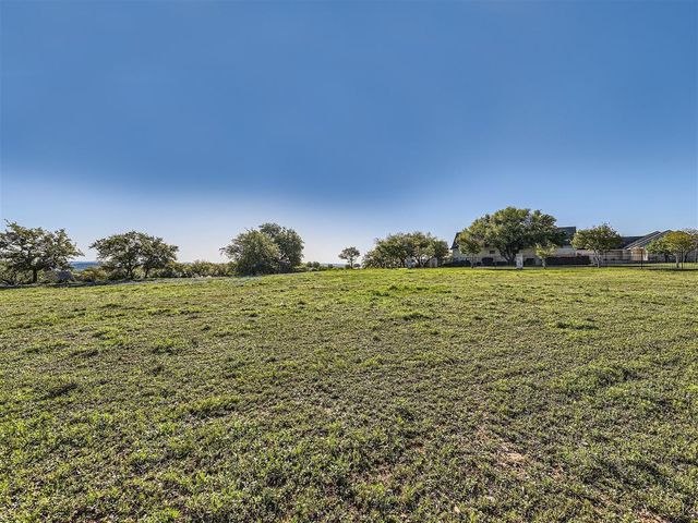 27209 Waterfall Hill PKWY, Spicewood, TX 78669
