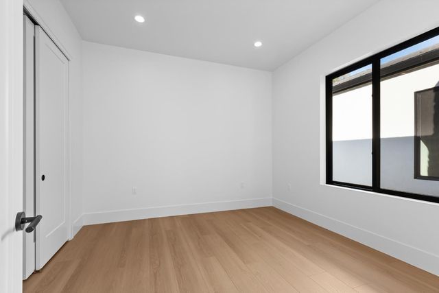 5564 Fetz Ln, Fair Oaks, CA 95628