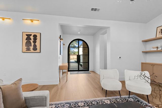 5564 Fetz Ln, Fair Oaks, CA 95628