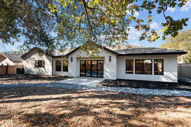 5564 Fetz Ln, Fair Oaks, CA 95628